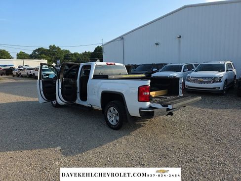 Used 2017 GMC Sierra 1500 SLE w/ SLE Value Package AWD/4WD image 27