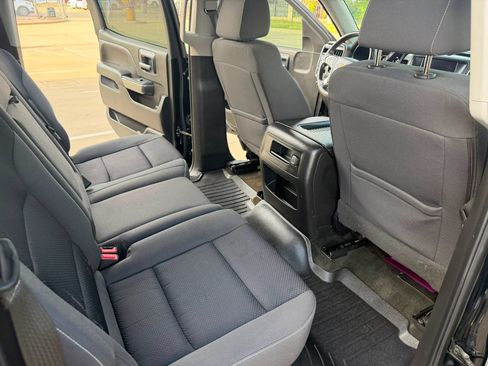 Used 2018 Chevrolet Silverado 1500 LT w/ Texas Edition RWD image 26