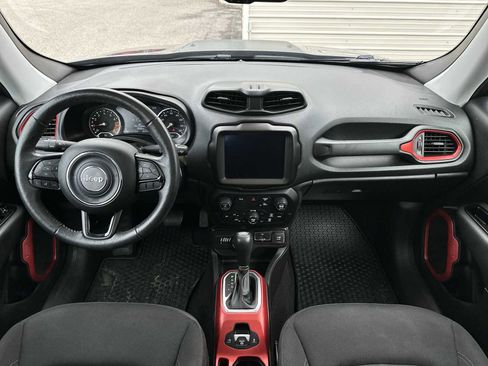 Used 2022 Jeep Renegade Trailhawk w/ Sun/Sound Group image 14