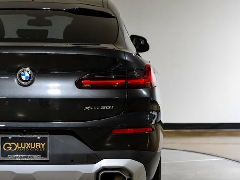 Used 2025 BMW X4 xDrive30i image 52