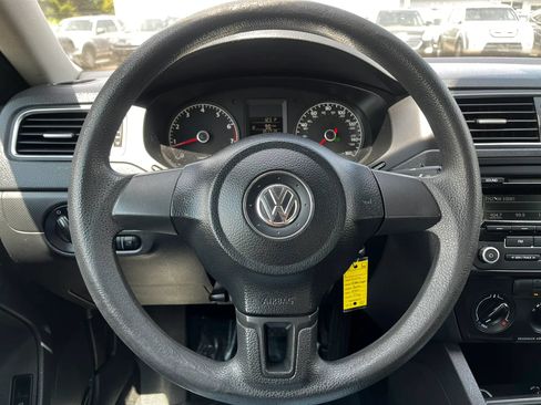 Used 2014 Volkswagen Jetta S FWD image 17