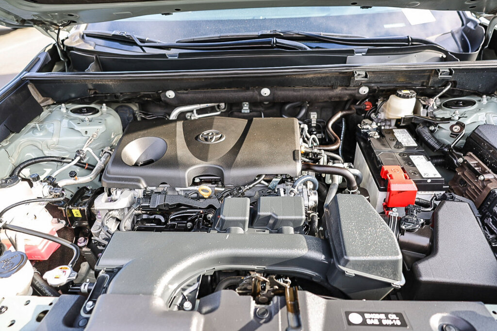 Used 2023 Toyota RAV4 XLE Premium FWD image 16