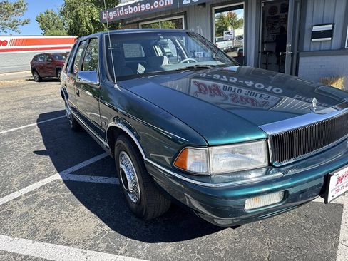 Used 1993 Chrysler LeBaron Landau FWD image 14