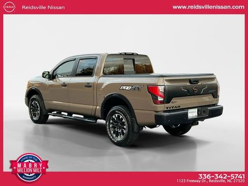 Used 2020 Nissan Titan PRO-4X image 4