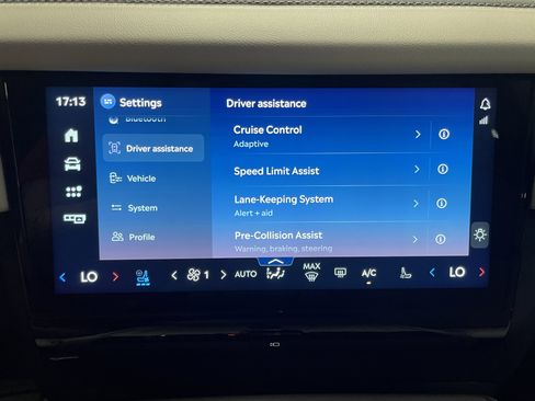 New 2025 Lincoln Navigator Reserve image 15