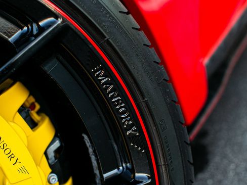 Used 2020 Ferrari 812 Superfast RWD image 45