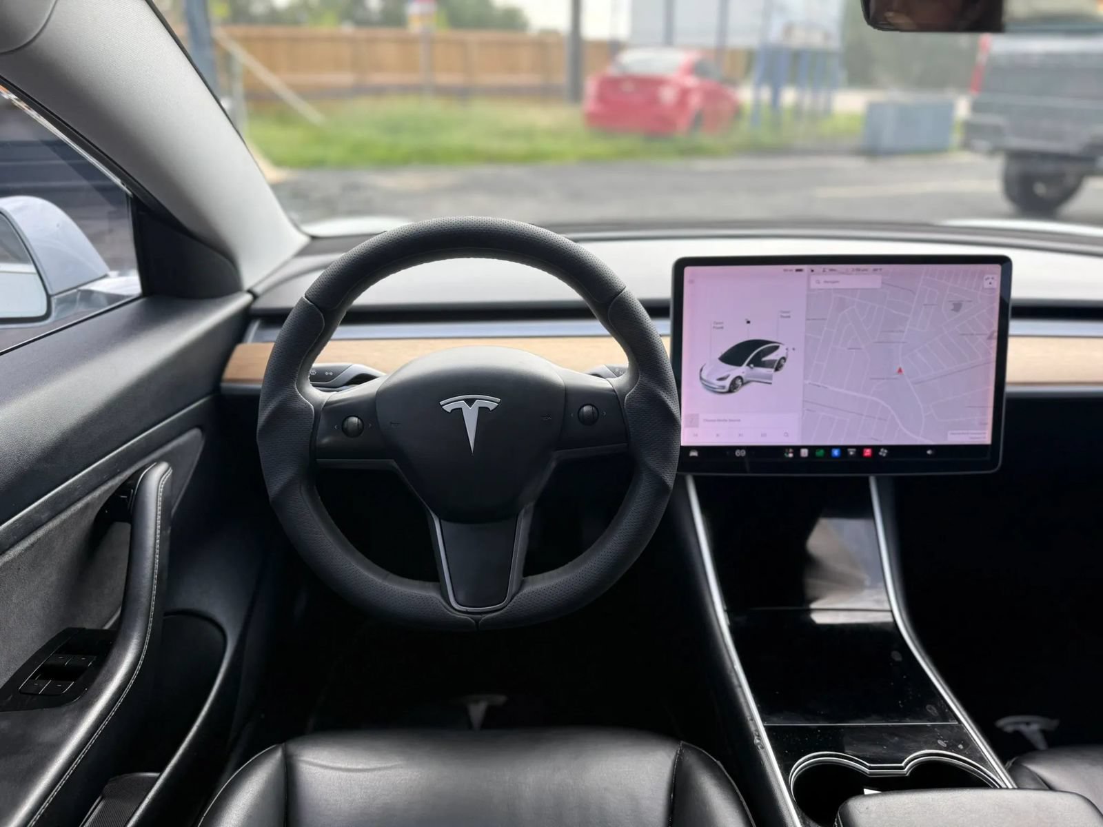 Used 2020 Tesla Model 3 Standard Range RWD image 15