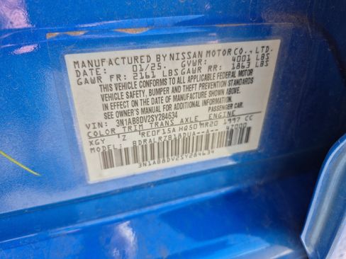 Used 2025 Nissan Sentra SR FWD image 26
