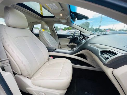 Used 2017 Lincoln MKZ Reserve w/ Luxury Package image 35