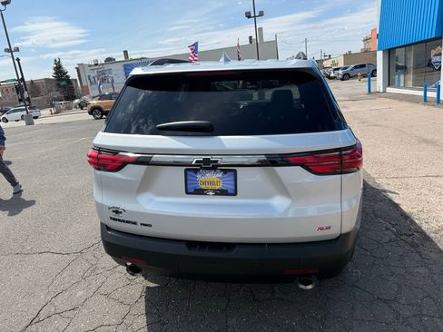 Used 2022 Chevrolet Traverse RS w/ LPO, Floor Liner Package AWD/4WD image 12