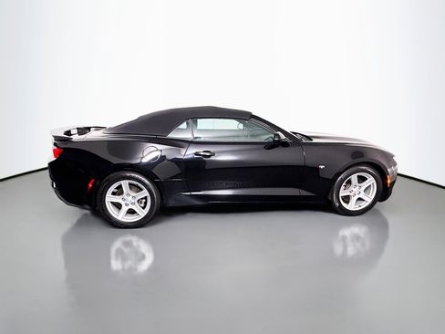 Used 2019 Chevrolet Camaro LT image 11