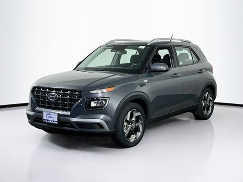 Used 2023 Hyundai Venue SEL w/ Cargo Package image 1