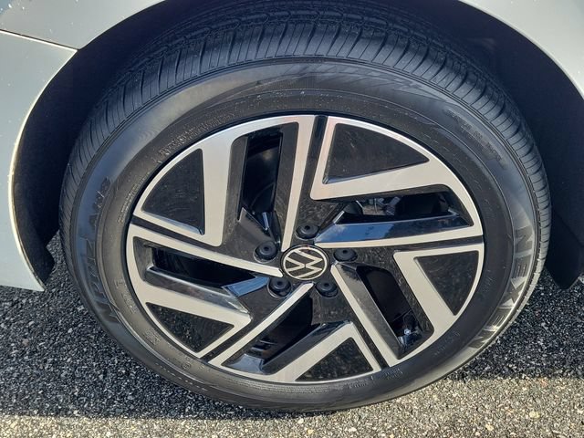 Certified 2024 Volkswagen Jetta SEL FWD image 5