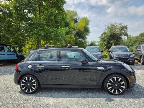Used 2015 MINI Cooper S image 4