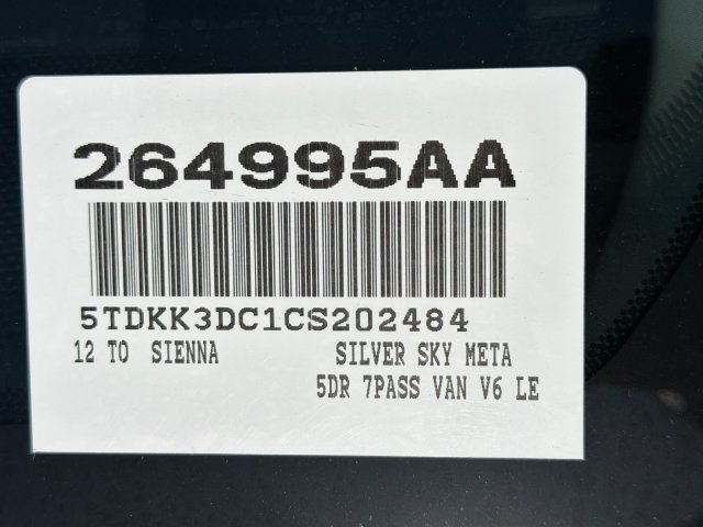 Used 2012 Toyota Sienna LE FWD image 32
