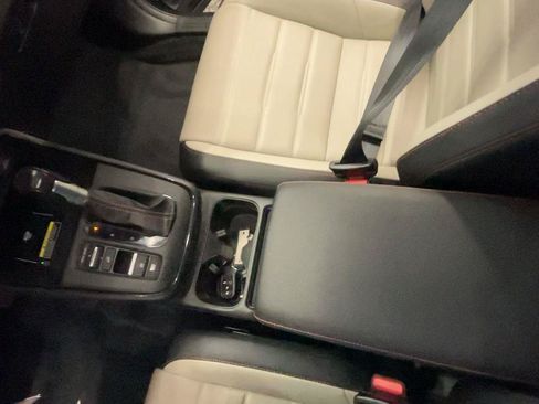 Certified 2024 Honda CR-V Sport Touring image 37