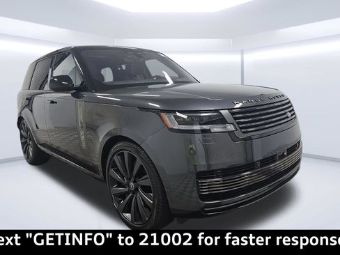 Used 2023 Land Rover Range Rover SV AWD/4WD image 2
