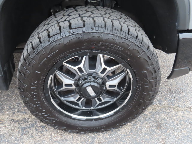 Used 2024 Chevrolet Silverado 2500 Custom w/ Custom Value Package AWD/4WD image 13