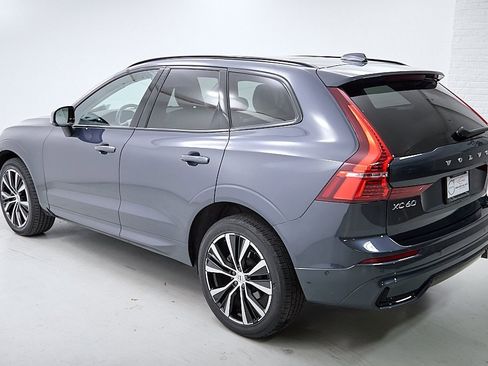 Certified 2023 Volvo XC60 B5 Plus w/ Climate Package image 7