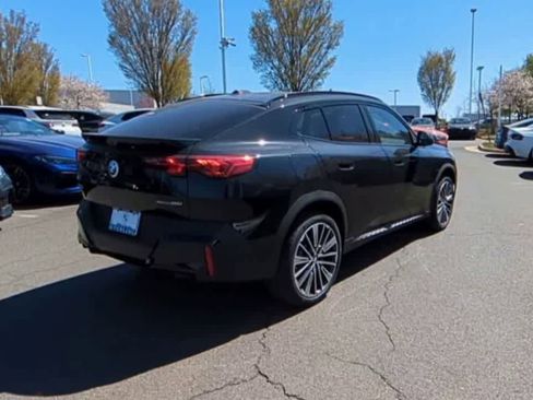 Used 2025 BMW X2 xDrive28i w/ Convenience Package image 8