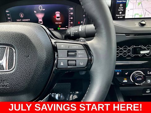 Used 2025 Honda Accord Touring image 15