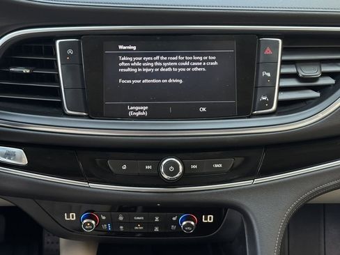 Used 2023 Buick Enclave Avenir FWD image 18