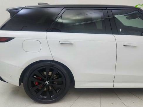 Used 2024 Land Rover Range Rover Sport Dynamic SE AWD/4WD image 7