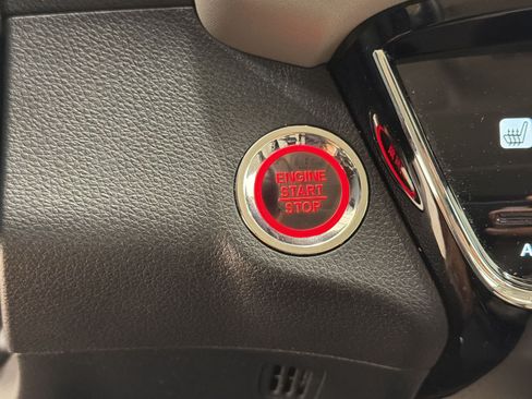 Used 2019 Honda HR-V EX-L image 16
