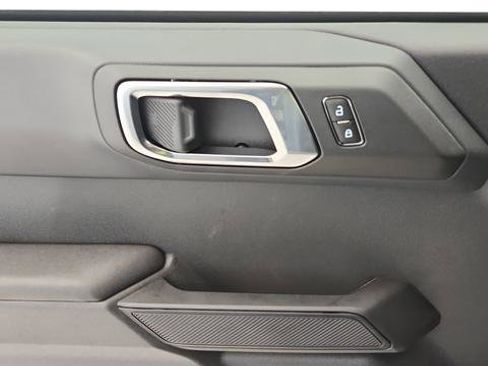New 2025 Ford Bronco Big Bend w/ Black Diamond Package image 19