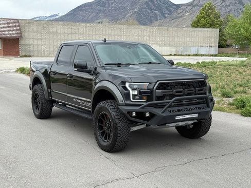 Used 2020 Ford F150 Raptor w/ Equipment Group 802A Luxury AWD/4WD image 2