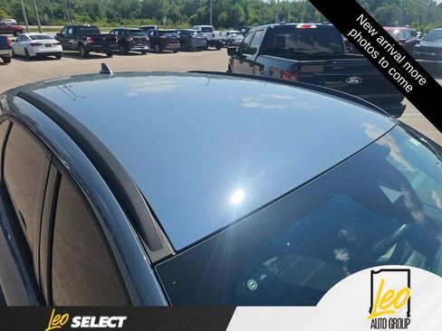 Used 2024 Ford Escape ST-Line Select w/ Tech Pack #2 AWD/4WD image 4