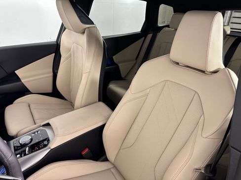 Used 2025 BMW X3 xDrive30i w/ M Sport Package image 22