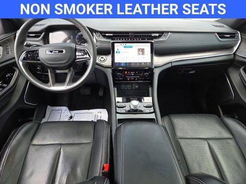 Used 2023 Jeep Grand Cherokee Overland w/ Luxury Tech Group IV image 2