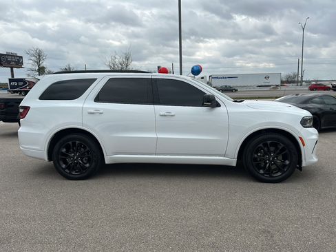 Used 2023 Dodge Durango GT image 9