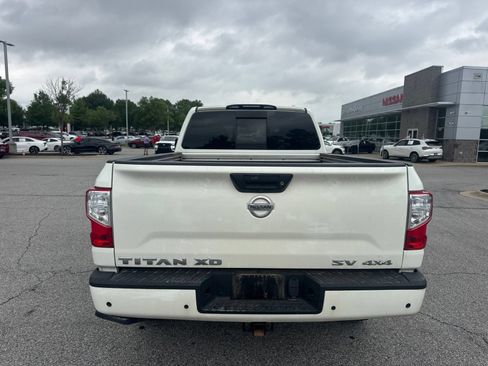 Used 2021 Nissan Titan SV w/ SV Convenience Package AWD/4WD image 6