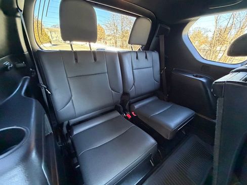 Used 2021 Lexus GX 460 Premium w/ Premium Package image 27