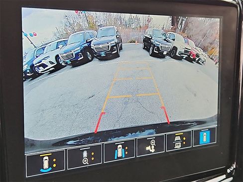 Certified 2023 Chevrolet Traverse Premier w/ Redline Edition image 15