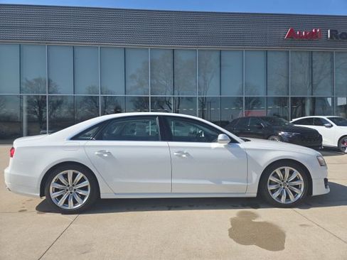 Used 2016 Audi A8 L 4.0T image 6
