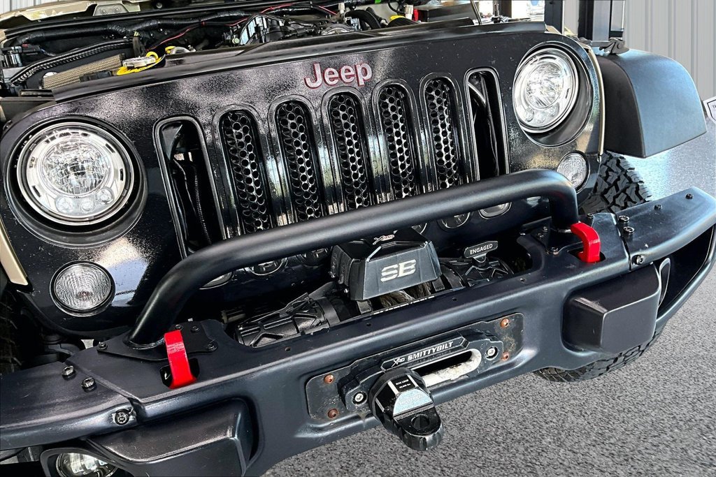 Used 2017 Jeep Wrangler Rubicon w/ Quick Order Package 24Z Recon AWD/4WD image 34