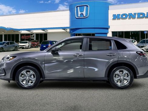 New 2026 Honda HR-V LX image 2