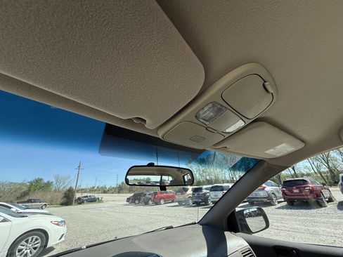 Used 2007 Toyota Sienna CE FWD image 14