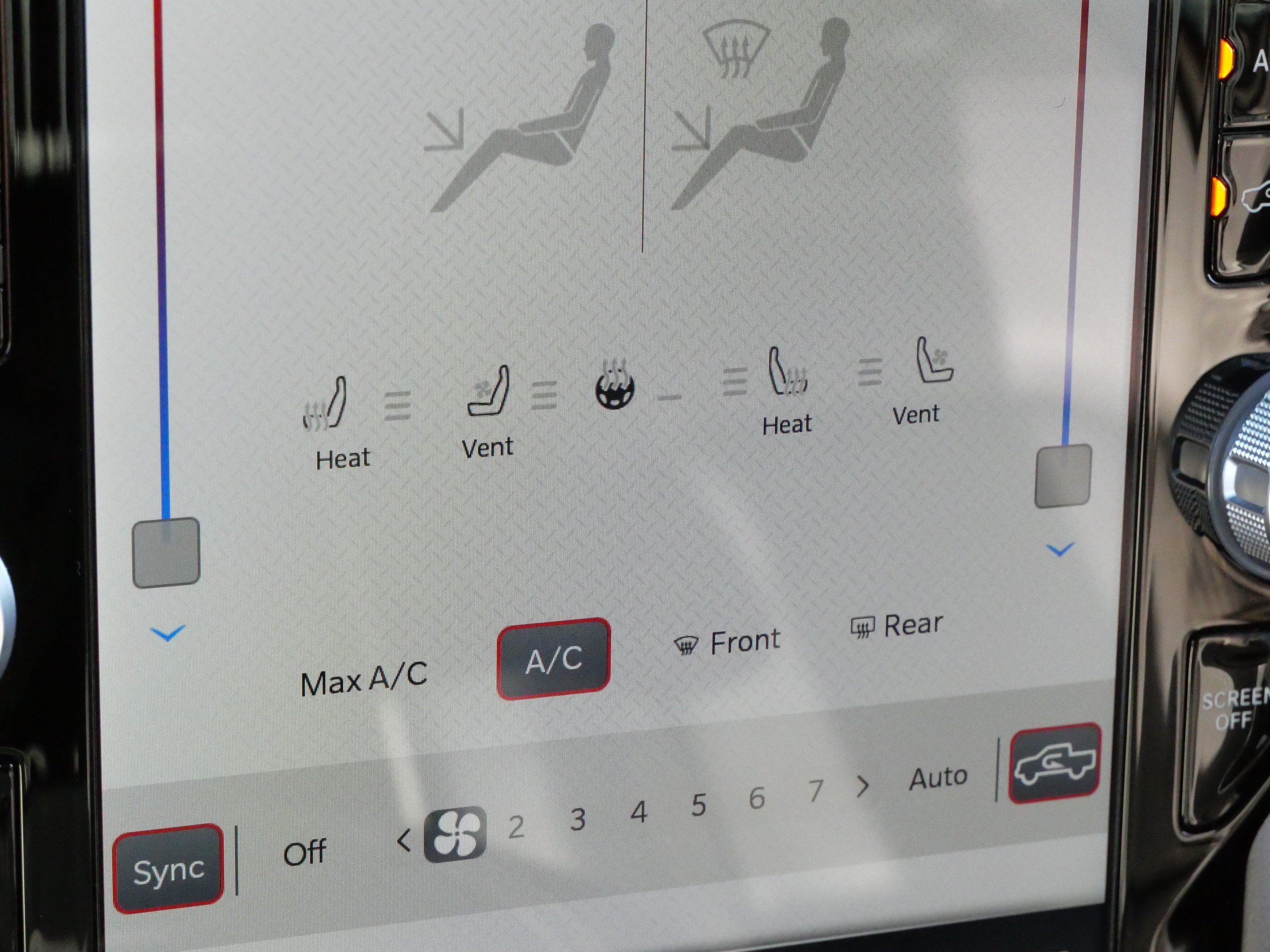 Used 2023 RAM 1500 Laramie AWD/4WD image 31