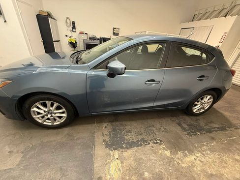 Used 2016 MAZDA MAZDA3 i Sport w/ Preferred Equipment Package FWD image 6