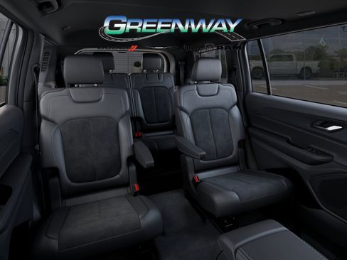 New 2025 Jeep Grand Cherokee L Altitude image 15