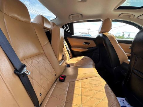 Used 2022 Nissan Sentra SV w/ SV Premium Package image 22