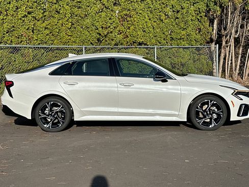 New 2026 Kia K5 GT-Line image 2
