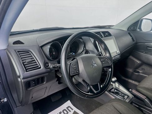 Used 2022 Mitsubishi Outlander Sport LE FWD image 9
