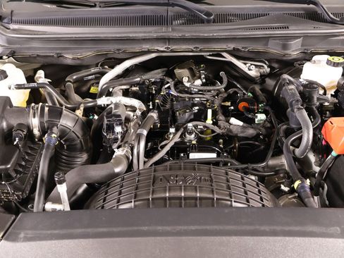 Used 2023 Ford Ranger Lariat w/ Tremor Off-Road Package AWD/4WD image 17
