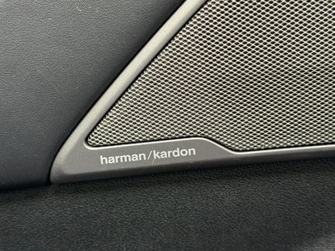 Used 2020 BMW 540i w/ M Sport Package image 22