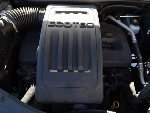 Used 2017 Chevrolet Equinox LS image 27